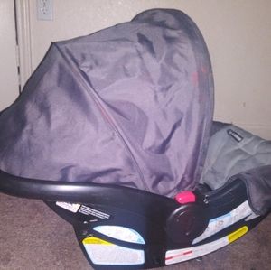 Snugride click-Connect infant Seat